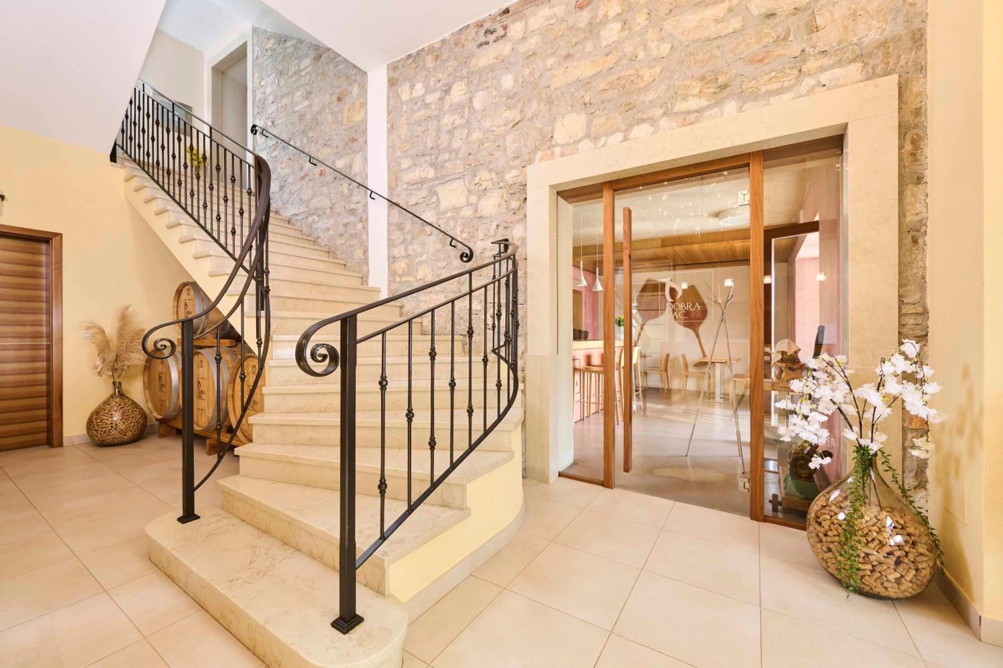 Villa Dobravac Wine Estate Rovinj Exterior photo